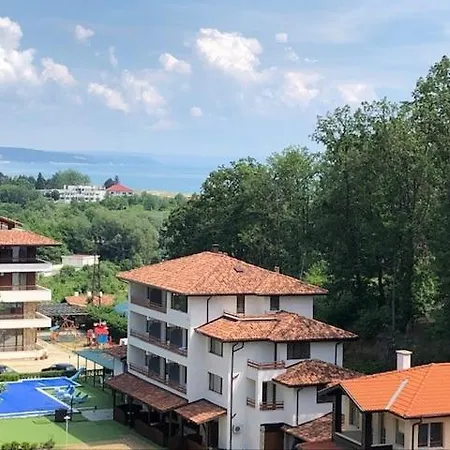 Apartamento Freedom 2 Shkorpilovtsi